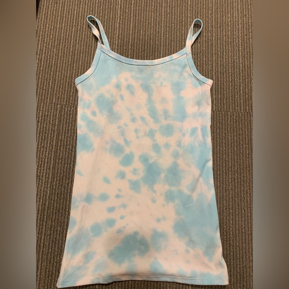 blue and white tie dyed tank top